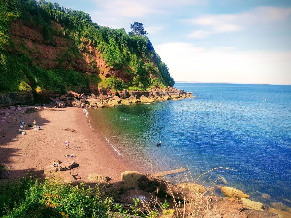 Halekulani Devon Homestay 토키 외부 사진